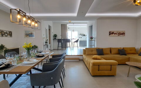 Nona: Departamento, Condominio, Uso Mixto, Hotel, Balcón