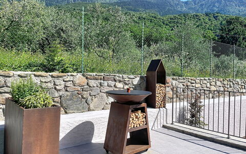 Aura: Klippe, Jardín, Hormigón, Maceta, Paisajismo, Material Natural, Diseño, Manchas De Madera, Planta De Casa, Losa