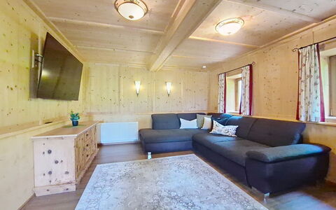 Ferienhaus Dinkl: Madera, Techo, Madera Dura, Manchas De Madera, Suelos De Madera, Tablón, Cuarto De Troncos, Sala, Maderas