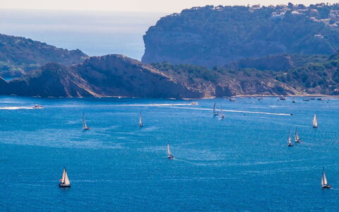 Vista Mar: Barco, Agua, Watercraft, Costeras Y Los Accidentes Geográficos Oceánico, Mar, Costa, Barcos Y Canotaje - Efectos Y Equipo, Oceano, Velero, Promontorio