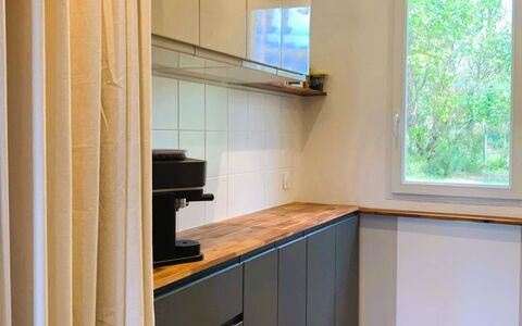Allée des Dunes: Diseño De Interiores, Piso, Madera, Gabinetes, Suelo, Cocina, Mostrador, Aparato De Cocina, Mueble, Encendiendo