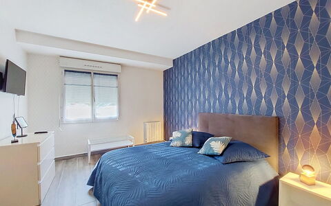 Confort, Piscine et Plage: Diseño De Interiores, Piso, Mueble, Pared, Suelo, Techo, Habitación, Madera, Cama, Lámpara