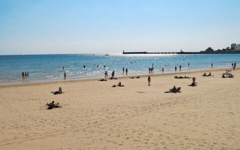 Confort, Piscine et Plage: Playa, Cuerpo De Agua, Entorno Natural, Costa, Mar, Verano, Vacaciones, Apuntalar, Recreación, Arena