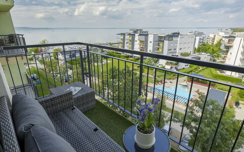 Silver: Departamento, Barrio Residencial, Diseño Urbano, Condominio, Balcón, Recurso, Sombra, Hotel, Ciudad De Vacaciones