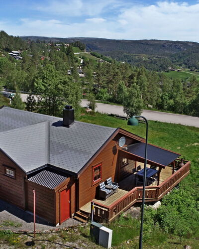 Bjørnbu: Madera, Casa, Techo, Cabaña, Casa, Área Rural, Paisaje, El Terreno Del Lote, Asentamientos Humanos, Pendiente
