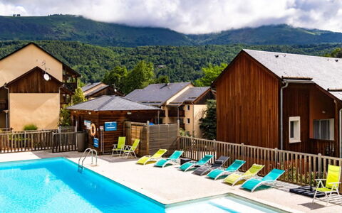 Ax-Les-Thermes 645: Linos, Recurso