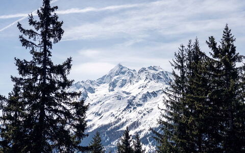 La Rosière 620: Cielo, Nieve, Montaña, Accidentes Geográficos Montañosas, Árbol, Invierno, Rama, Desierto, Cordillera