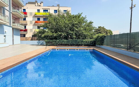 Sonnige Ferien: Azul, Departamento, Barrio Residencial, Piscina, Condominio, Material Compuesto, Diseño Urbano, Asentamientos Humanos, Balcón