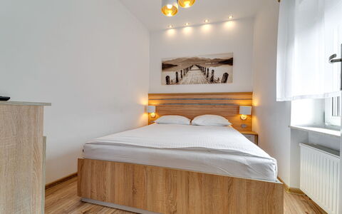Gliwice 100: Barrio Residencial, Colina, Casa, Casa, Recurso, Cordillera, Eco Hotel, Hill Station, Inmuebles, Villa