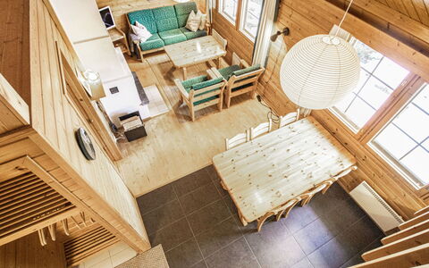 Naavarinne: Madera, Diseño De Interiores, Techo, Suelo, Piso, Casa, Arquitectura, Mueble, Casa, Habitación