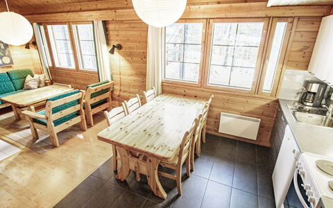 Naavarinne: Madera, Techo, Diseño De Interiores, Mueble, Casa, Suelo, Piso, Habitación, Casa, Manchas De Madera