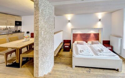 Alojamiento:&nbsp;Edelweiss Suite 7 614.7