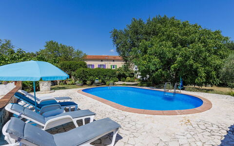 Nina: Azul, Piscina, Mueble Para Exteriores, Recurso, Inmuebles, Sombra, Eco Hotel, Hacienda, Paisajismo, Sunlounger