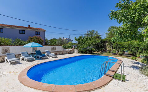 Helena: Azul, Mueble Para Exteriores, Piscina, Inmuebles, Paisajismo, Recurso, Patio Interior, Hacienda, Losa, Villa