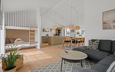 Karoliina - 500M from the Sea: Mueble, Diseño De Interiores, Piso, Suelo, Madera, Techo, Sofá, Sala, Habitación, Encendiendo