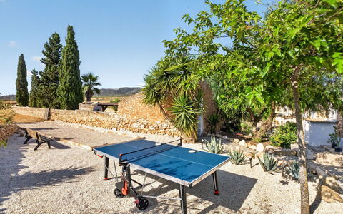 La Buena Vida: Sombra, Ocio, Mueble Para Exteriores, Jardín, Mesa Al Aire Libre, Red, Paisajismo, Deporte De Raqueta, Eco Hotel