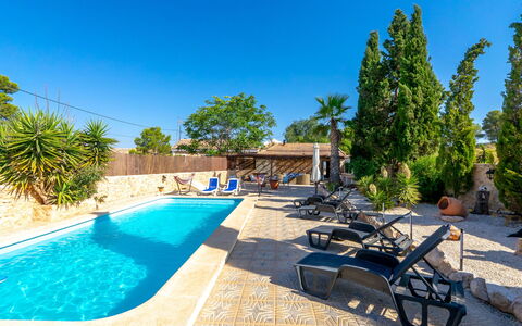 La Buena Vida: Piscina, Recurso, Mueble Para Exteriores, Mueble, Paraguas, Sombra, Eco Hotel, Silla, Ocio