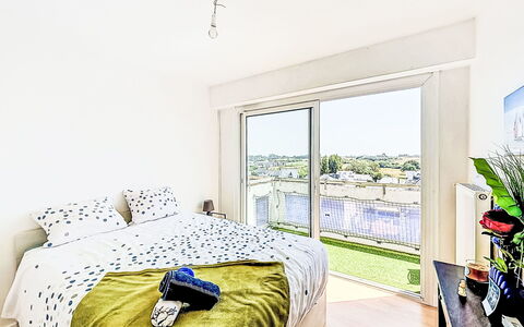 Résidence de la Mer: Departamento, Diseño De Interiores, Habitación, Cama, Casa, Sábana, Mueble, Habitación, Lecho, Linos
