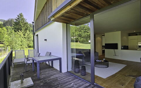Weidach 10 Top 6: Casa, Madera Dura, Porche, Balcón, Manchas De Madera, Tablón, La Luz Del Día, Suelos De Madera, Eco Hotel