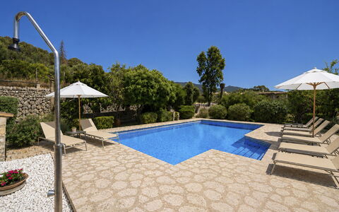 Can Toni: Piscina, Losa, Mueble Para Exteriores, Sombra, Paisajismo, Jardín, Recurso, Diseño, Sunlounger, Loseta
