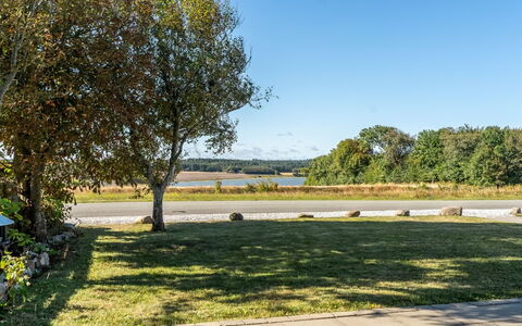 Eeske - 4Km from the Sea: Verde, Hierba, Naturaleza, Paisaje Natural, Arbusto, Paisaje, Llanura, El Terreno Del Lote, Mañana