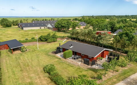 Clea - 250M to the Fjord: Casa, Barrio Residencial, Techo, Paisaje, Llanura, El Terreno Del Lote, Área Rural, Casa, Cabaña, Inmuebles