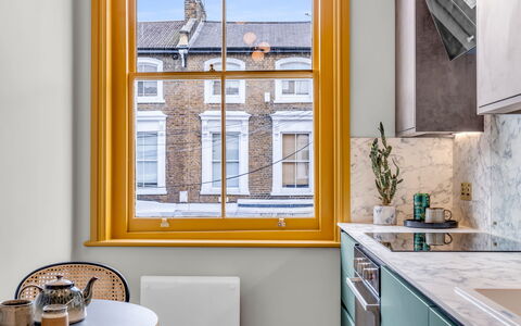 Alojamiento:&nbsp;London West Retreat 2 307.1