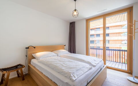 Vallada 14-01: Madera, Diseño De Interiores, Piso, Suelo, Cama, Suelos De Madera, Techo, Habitación, Departamento, Madera Dura