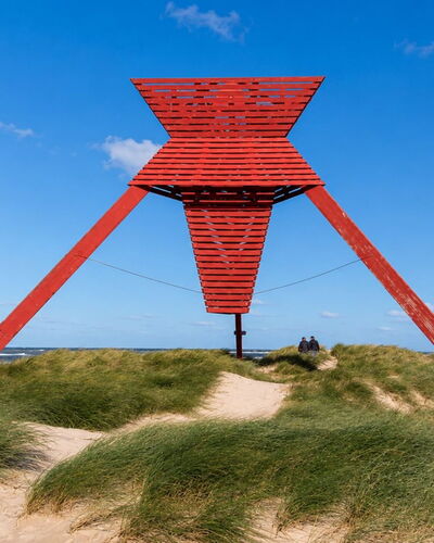 Henri - 700M from the Sea