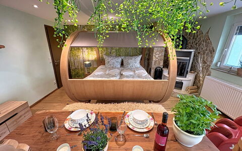 Bionestlein Premium-Appartment mit Sauna: Diseño De Interiores, Madera, Mueble, Encendiendo, Piso, Suelo, Casa, Habitación, Habitación, Cama