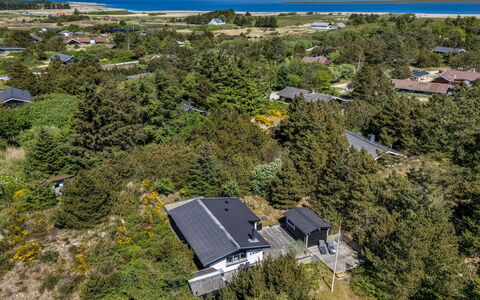 Wingot - from the Sea: Barrio Residencial, Paisaje, Vista Panorámica, Fotografía Aérea, Techo, Casa, El Terreno Del Lote, Suburbio, Inmuebles, Paisajismo