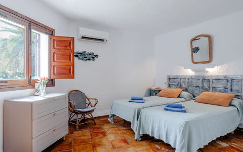 Can Nura: Mueble, Departamento, Piso, Diseño De Interiores, Casa, Suelo, Techo, Recurso, Cama, Habitación