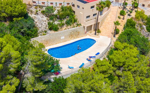 Sol Moraira: Piscina, Bahía, Ciudad De Vacaciones, Villa