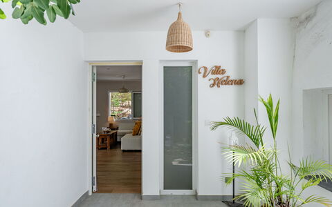 Villa Helena: Departamento, Condominio, Balcón