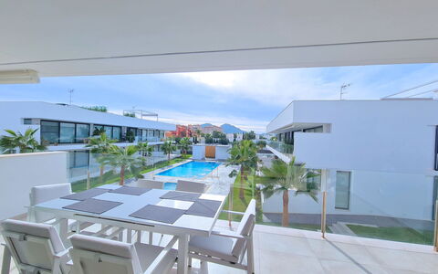 Kristal: Departamento, Condominio, Balcón