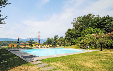 Annika: Cielo, Azul, Árbol, Piscina, Ocio, Eco Hotel, Parque, Cúmulo, Paisajismo, Recurso