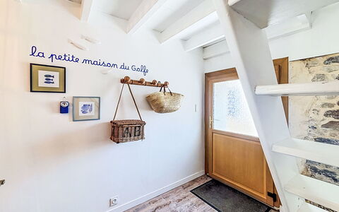 La Petite Maison du Golfe: Azul, Piscina, Material Compuesto, Sombra, Recurso, Inmuebles, Hacienda, Villa, Centro De Ocio