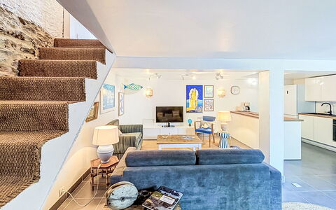La Petite Maison du Golfe: Azul, Piscina, Material Compuesto, Sombra, Recurso, Inmuebles, Hacienda, Villa, Centro De Ocio