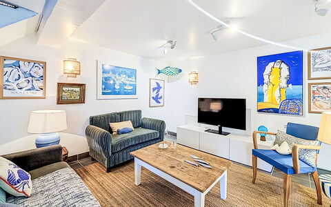 La Petite Maison du Golfe: Azul, Piscina, Material Compuesto, Sombra, Recurso, Inmuebles, Hacienda, Villa, Centro De Ocio
