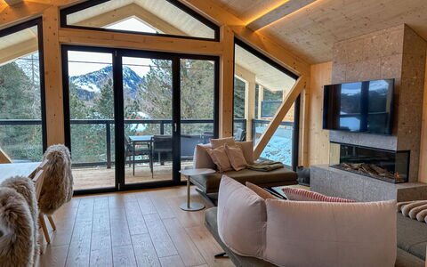 Großveitsch 605: Madera, Invierno, Nieve, Congelación, Cabaña, Cuarto De Troncos, Landform Glaciales, Madera Dura, Material Natural, Maderas