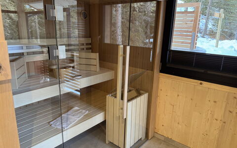 02 Nth054 18E Sup Chalet mit Sauna und Hot Tub 2 e: Casa, Arbusto, Casa, Barrio Residencial, Inmuebles, Cabaña, Hacienda, Yarda, Sombra, Césped
