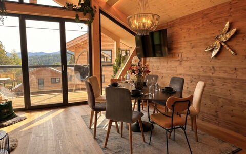 02 Nth056 18G Sup Chalet mit Sauna und Hot Tub 2 e: Mueble, Diseño De Interiores, Madera, Techo, Piso, Suelos De Madera, Suelo, Sala, Lámpara, Encendiendo