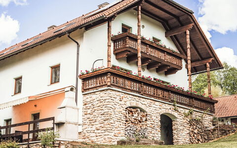 U Šenkýře Mikeše: Cabaña, Casa De Campo, Pared De Piedra, Villa, Balcón