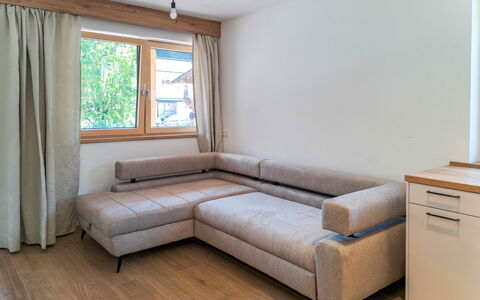 Auffach 602: Mueble, Piso, Madera, Diseño De Interiores, Suelo, Suelos De Madera, Casa, Habitación, Sofá, Sala