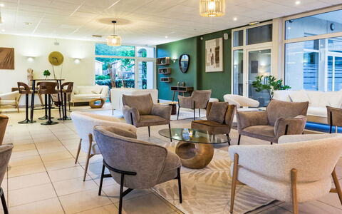 Barbaste 602: Mueble, Diseño De Interiores, Piso, Techo, Silla, Suelo, Mesa, Departamento, Sala, Sofá