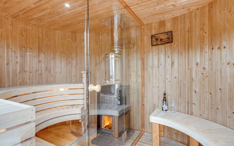 Ingebore - 500M from the Sea: Madera, Sauna, Madera Dura, Techo, Manchas De Madera, Material Natural, Tablón, Lámpara, Suelos De Madera, Maderas