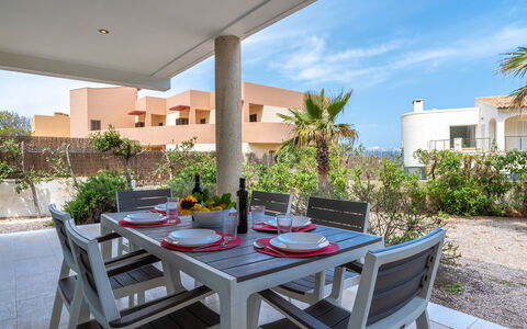 Villa Brisa: Azul, Balcón, Pretil, Departamento, Cerca, Mar, Recurso, Condominio, Piscina, Hotel