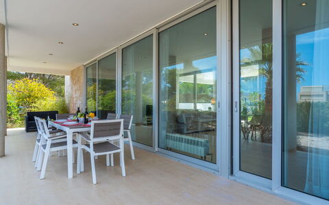 Villa Brisa: Azul, Balcón, Pretil, Departamento, Cerca, Mar, Recurso, Condominio, Piscina, Hotel