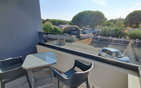 Duplex: Azul, Balcón, Pretil, Departamento, Cerca, Mar, Recurso, Condominio, Piscina, Hotel