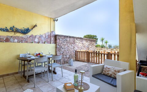 Sunset House Isola Rossa: Azul, Balcón, Pretil, Departamento, Cerca, Mar, Recurso, Condominio, Piscina, Hotel